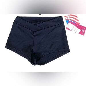 Motion Wear Black Dance Shorts sz Adult M